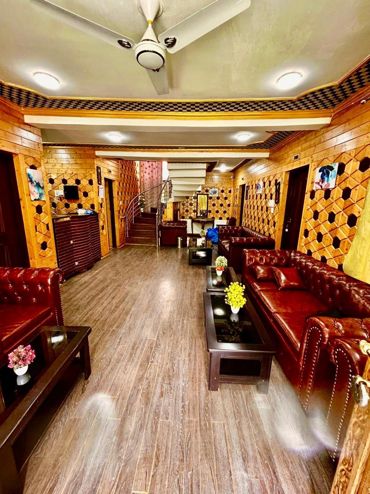 As Resorts Maintained By Zaara Resorts Pahalgam Exterior photo