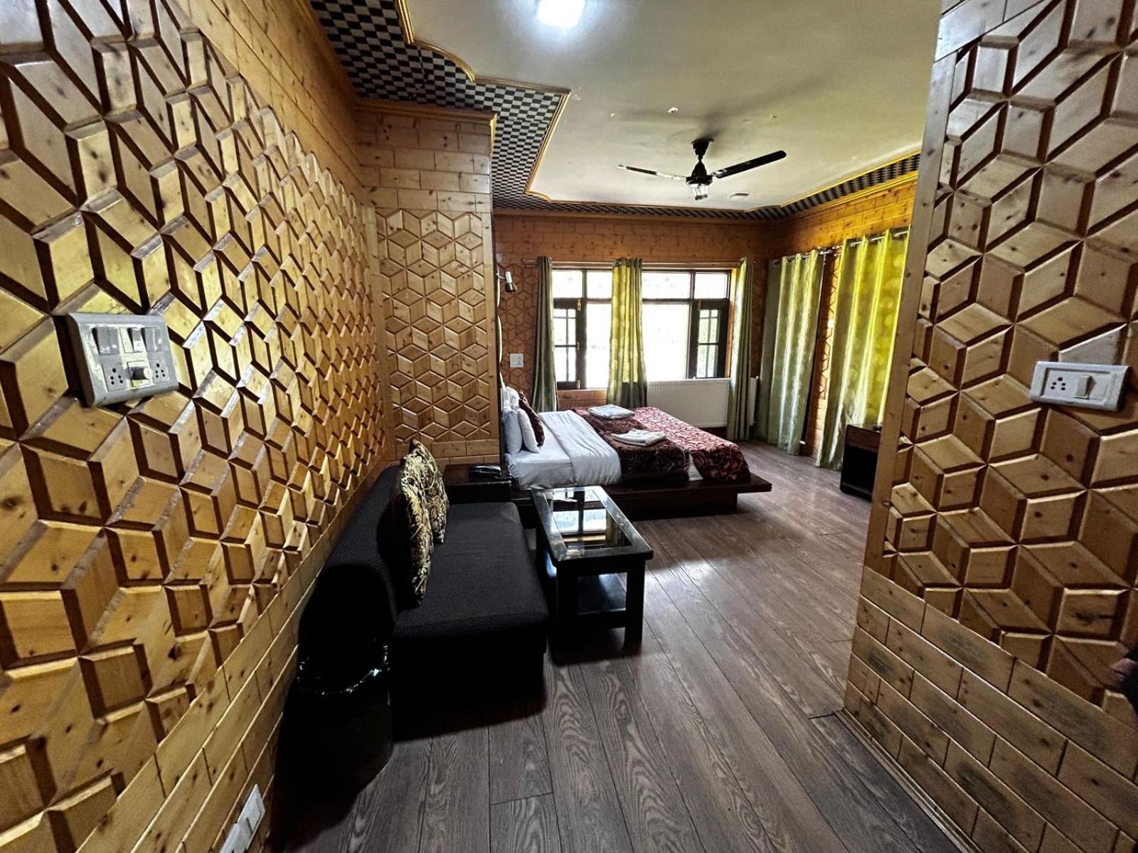 As Resorts Maintained By Zaara Resorts Pahalgam Exterior photo